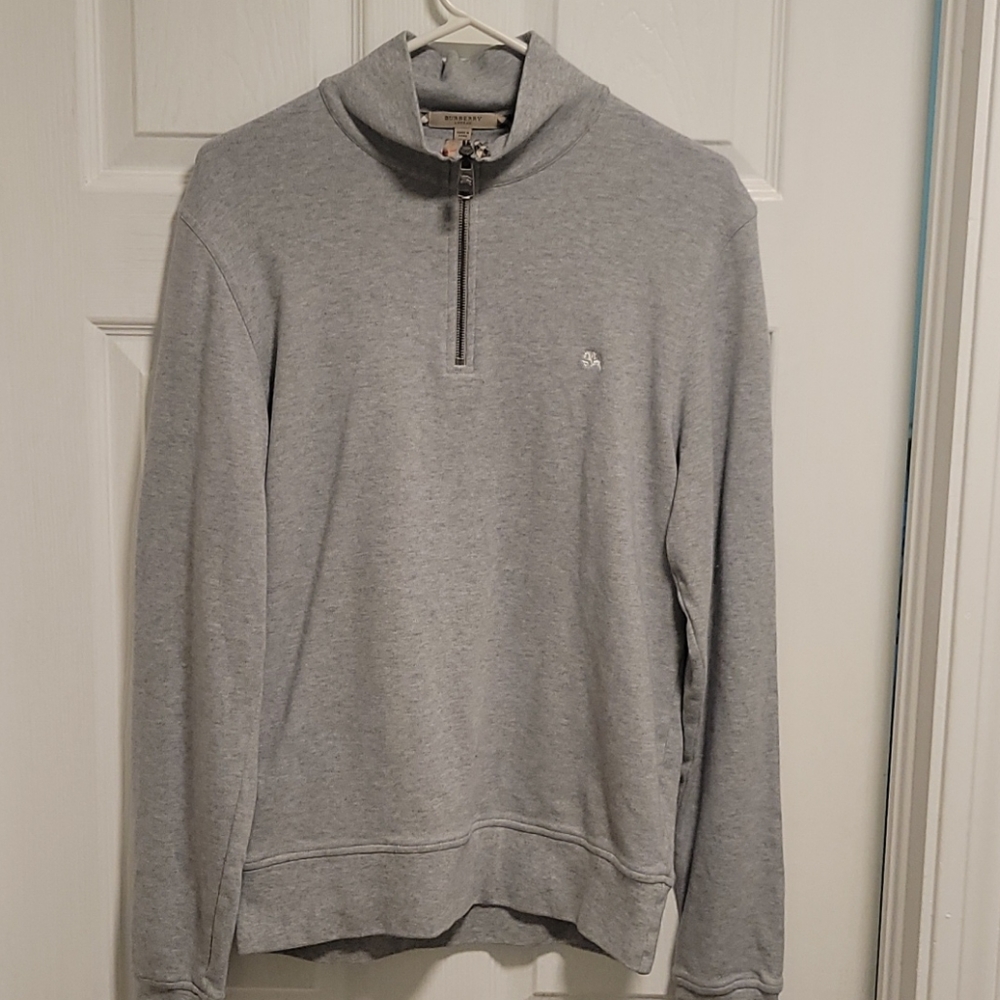 Burberry 3/4" zip sweater